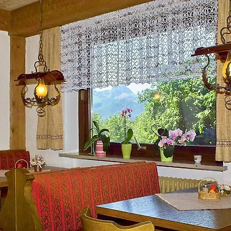 Guest house Gastehaus Benedikt Fussen